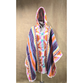 Poncho ekwadorskie - długie ze 100% wełny owczej.